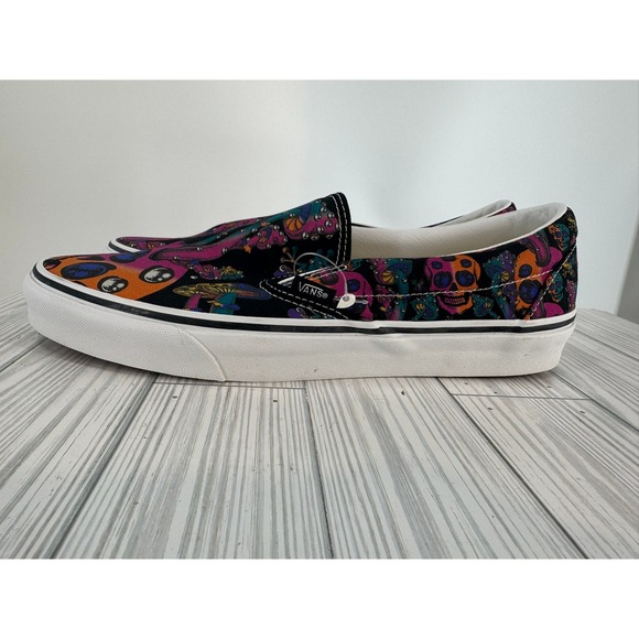 Vans Classic Slip On Trippy Drip Black Multi Skulls Mushrooms Mens Shoes Size 11 - Picture 8 of 8